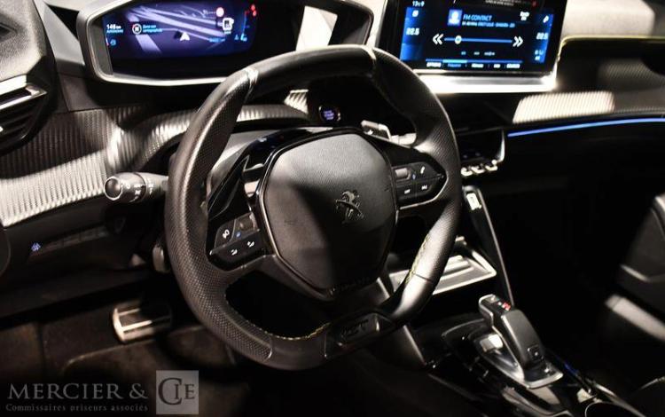 PEUGEOT 2008 1,2 PURETECH  GA-538-EP