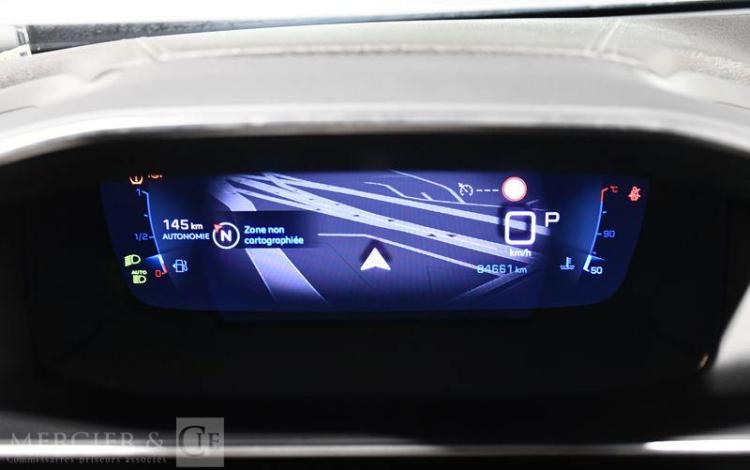 PEUGEOT 2008 1,2 PURETECH  GA-538-EP