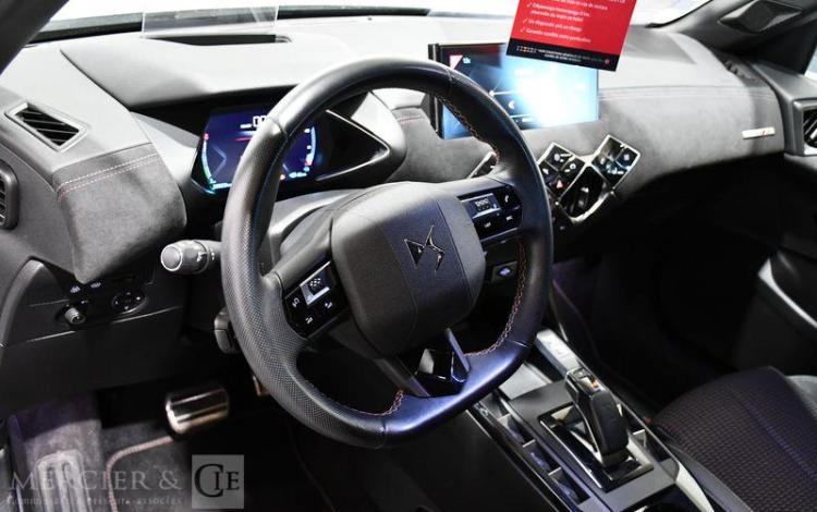 DS 3 CROSSBACK E-TENSE 135 BLANC GA-935-SX