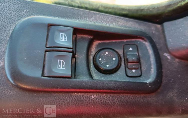 RENAULT MASTER FOURGON 2.3 DCI 135 33 L2H2 CONFORT BLANC GB-208-PT