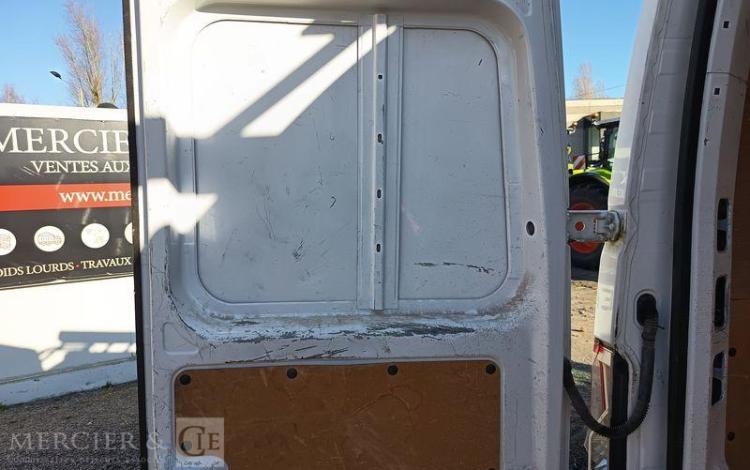 RENAULT MASTER FOURGON 2.3 DCI 135 33 L2H2 CONFORT BLANC GB-208-PT