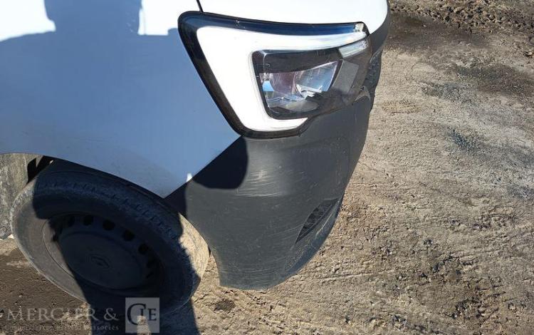 RENAULT MASTER FOURGON 2.3 DCI 135 33 L2H2 CONFORT BLANC GB-208-PT