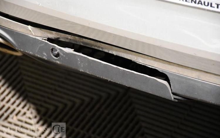 RENAULT CLIO INTENS TCE 90 GRIS GB-409-WR