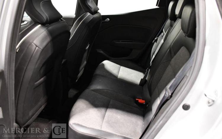 RENAULT CLIO INTENS TCE 90 GRIS GB-409-WR