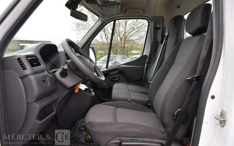 RENAULT MASTER PTE VOITURE DCI 130CH GD CONFORT BLANC GB-504-KR