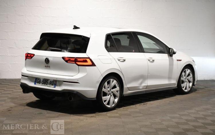 VOLKSWAGEN GOLF 8 2,0 TSI 242CH DSG7 GTI BLANC GB-585-RQ