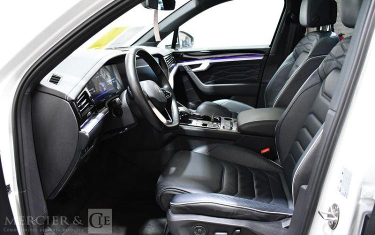 VOLKSWAGEN TOUAREG 3.0 TSI E-HYBRID 381H 340 PHEV  ELEGANCE 4MOTION TIPTRONIC BLANC GB-657-JC