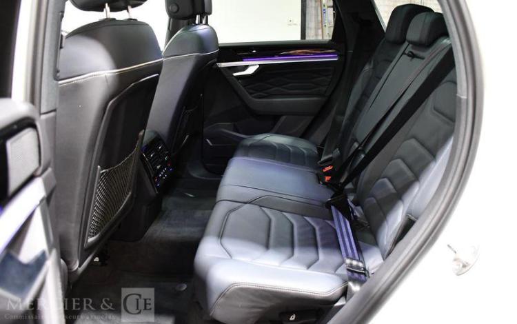 VOLKSWAGEN TOUAREG 3.0 TSI E-HYBRID 381H 340 PHEV  ELEGANCE 4MOTION TIPTRONIC BLANC GB-657-JC