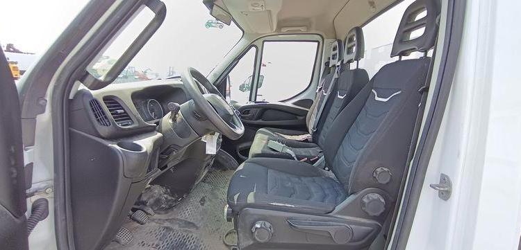 IVECO DAILY 6 CCB 35C16 3,0D 16V 160 CV  EQUIPE BRAS AMPLIROL + 3 BENNES BLANC GB-958-PW