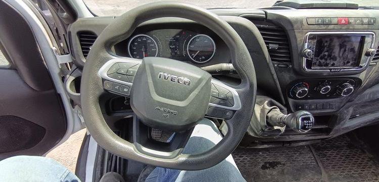 IVECO DAILY 6 CCB 35C16 3,0D 16V 160 CV  EQUIPE BRAS AMPLIROL + 3 BENNES BLANC GB-958-PW