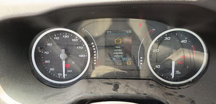 IVECO DAILY 6 CCB 35C16 3,0D 16V 160 CV  EQUIPE BRAS AMPLIROL + 3 BENNES BLANC GB-958-PW