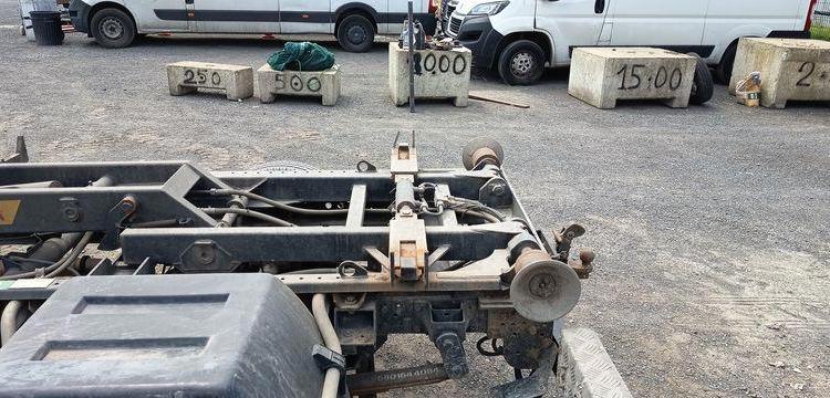 IVECO DAILY 6 CCB 35C16 3,0D 16V 160 CV  EQUIPE BRAS AMPLIROL + 3 BENNES BLANC GB-958-PW