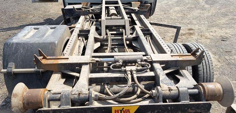 IVECO DAILY 6 CCB 35C16 3,0D 16V 160 CV  EQUIPE BRAS AMPLIROL + 3 BENNES BLANC GB-958-PW