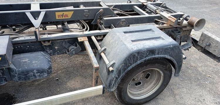 IVECO DAILY 6 CCB 35C16 3,0D 16V 160 CV  EQUIPE BRAS AMPLIROL + 3 BENNES BLANC GB-958-PW