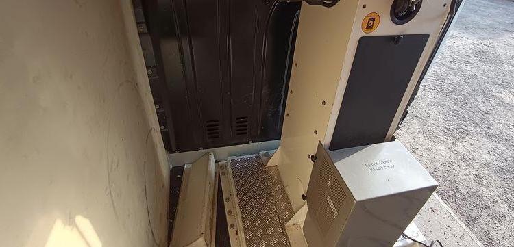 RENAULT MASTER AVEC NACELLE KLUBB KL32 / 10 M – 271 HEURES BLANC GC-197-VK