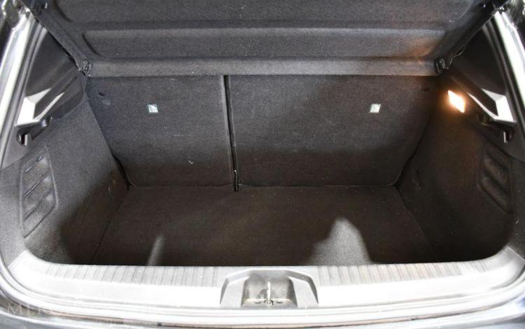 RENAULT CLIO V 1.6 E-TECH 140ch MHEV RS LINE BVA NOIR GD-070-WB