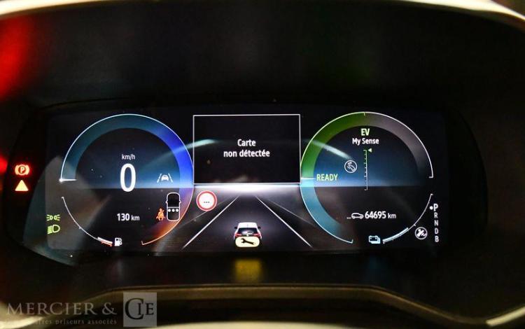 RENAULT CLIO V 1.6 E-TECH 140ch MHEV RS LINE BVA NOIR GD-070-WB