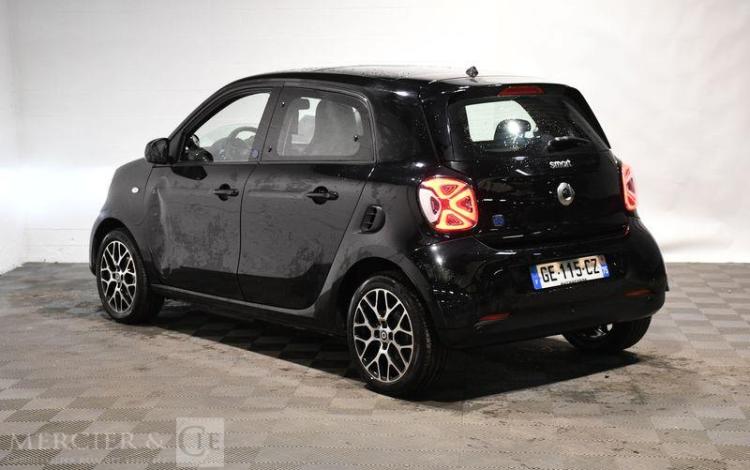 SMART FORFOUR ELECTRIC 80ch 17.6KWH PRIME NOIR GE-115-CZ