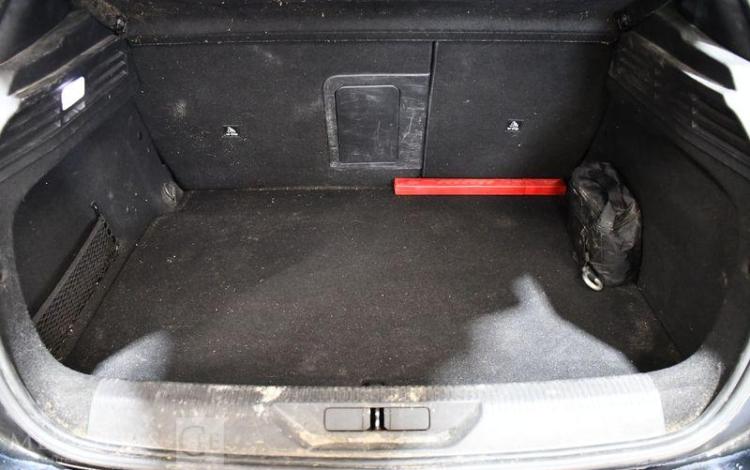 PEUGEOT 308 GT PACK HYBRID NOIR GE-491-FC