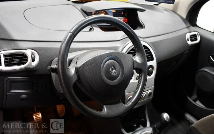 RENAULT MODUS 1,2 16V 75CH EXPRESSION GRIS GE-629-TZ