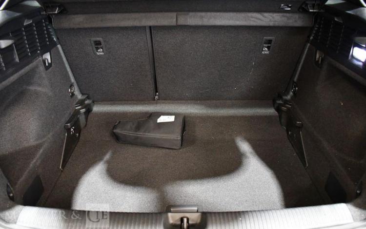 AUDI Q2 1.5 35 TFSI 150ch S-LINE S-TRONIC GRIS GF-526-RN