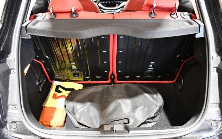 FIAT 500 NOIRE GF-704-DX