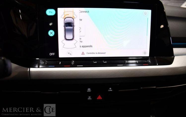 VOLKSWAGEN GOLF VIII SOCIETE 2.0 TDI 115ch LIFE BUSINESS 1ST REVERSIBLE BLANC GF-761-NR