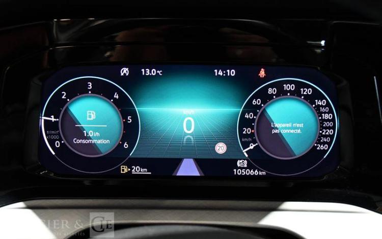 VOLKSWAGEN GOLF VIII SOCIETE 2.0 TDI 115ch LIFE BUSINESS 1ST REVERSIBLE BLANC GF-761-NR