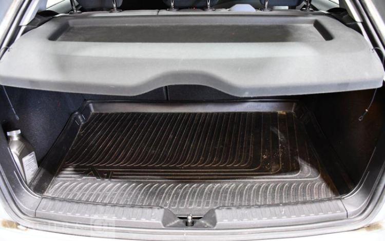 AUDI A1 SPORTBACK 1,0 TFSI ADVANCED GRIS GG-299-NM