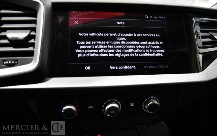 AUDI A1 SPORTBACK 1,0 TFSI ADVANCED GRIS GG-299-NM