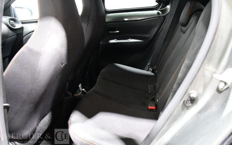 TOYOTA AYGO X VERT GG-436-NV