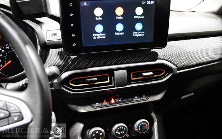 DACIA SANDERO STEPWAY CONFORT ECO-G 100 NOIR GG-801-JP