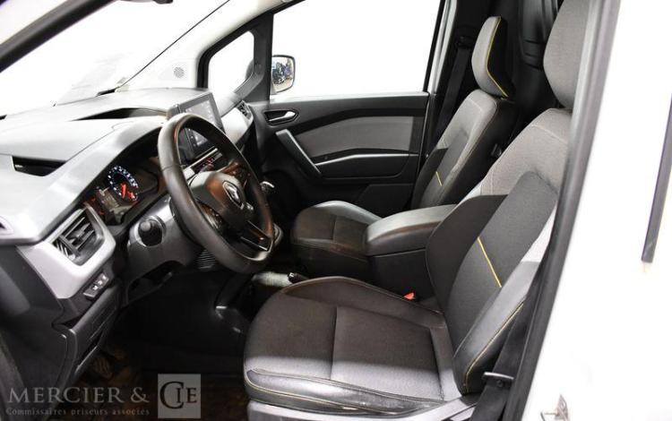 RENAULT KANGOO EXTRA BLUE DCI 95 BLANC GH-096-RV
