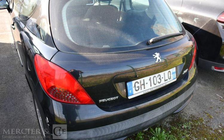 PEUGEOT 207 1.4 VTI 95 URBAN MOVE NOIR GH-103-LQ