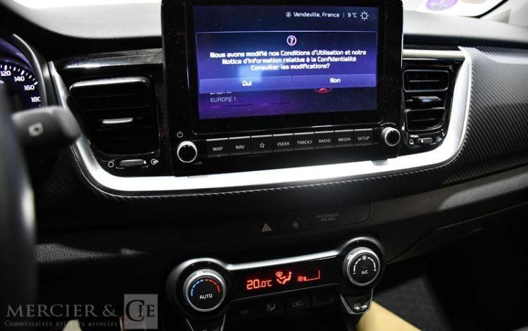 KIA STONIC 1.0 T-GDI 100ch GT LINE GRIS GH-243-HY