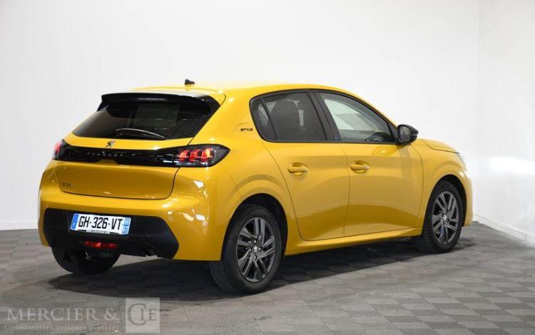 PEUGEOT 208 STYLE BLUEHDI 100 S&S JAUNE GH-326-VT