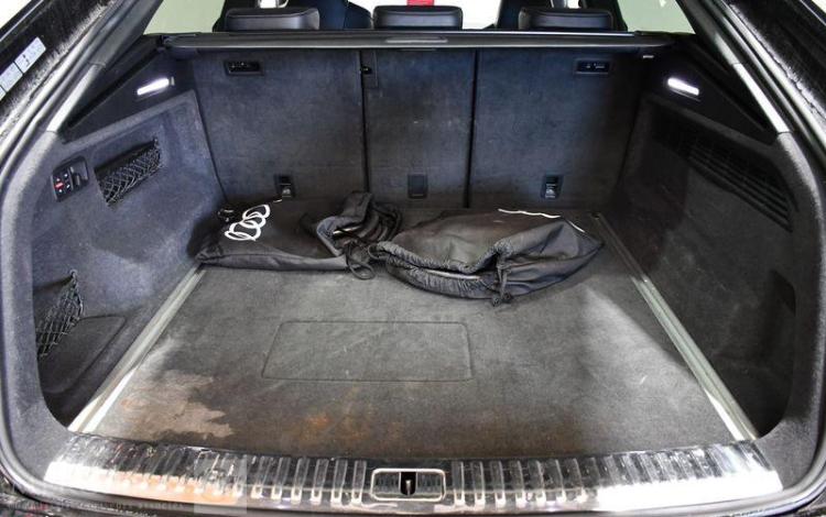 AUDI Q8 60 TFSI 462 TIPTRONIC 8 QUATTRO NOIR GH-892-XH