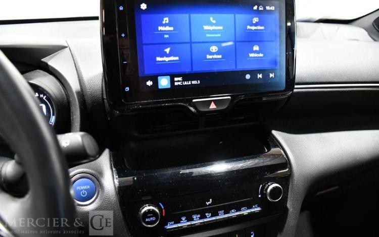 TOYOTA YARIS CROSS BLANC GJ-210-CQ