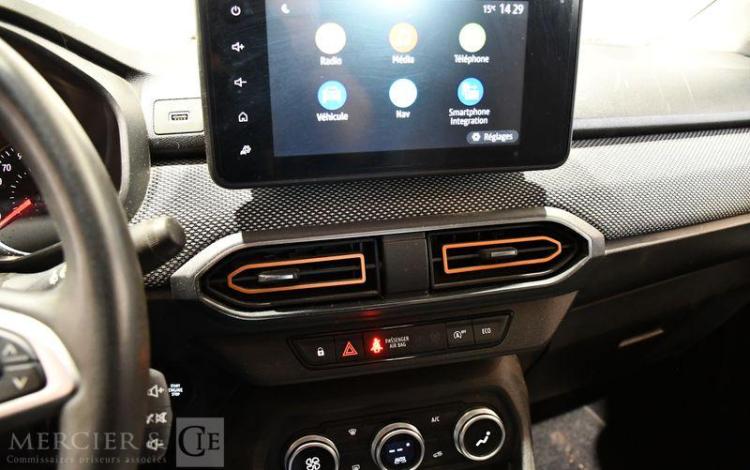 DACIA SANDERO STEPWAY 1.0 TCE 90ch COMFORT BLEU GJ-670-TQ