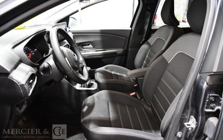 DACIA JOGGER SERIE LIMITEE EXTREME + ECO-G GRIS GK-316-RN