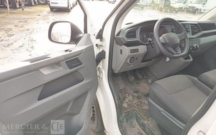 VOLKSWAGEN TRANSPORTER T6 (7H) Fourgon L2H1 2.0 TDI 16V 150 cv – DIESEL – ANNEE 2022 BLANC GK-923-TQ