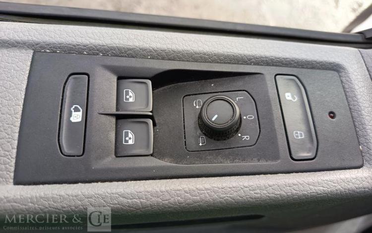 VOLKSWAGEN TRANSPORTER T6 (7H) Fourgon L2H1 2.0 TDI 16V 150 cv – DIESEL – ANNEE 2022 BLANC GK-923-TQ