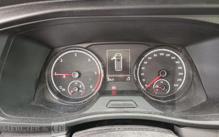 VOLKSWAGEN TRANSPORTER T6 (7H) Fourgon L2H1 2.0 TDI 16V 150 cv – DIESEL – ANNEE 2022 BLANC GK-923-TQ