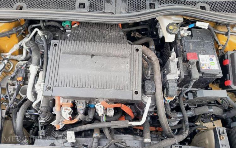 PEUGEOT e-208 135ch 50KWH ACTIVE JAUNE GL-705-KL