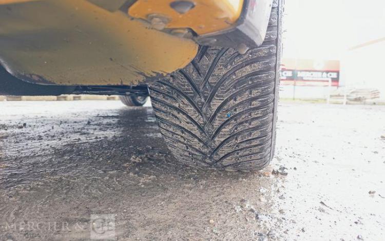 PEUGEOT e-208 135ch 50KWH ACTIVE JAUNE GL-705-KL