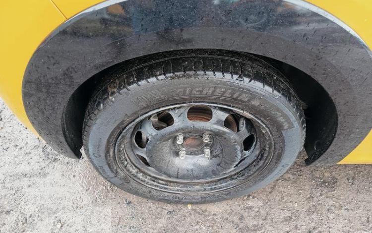 PEUGEOT e-208 135ch 50KWH ACTIVE JAUNE GL-705-KL