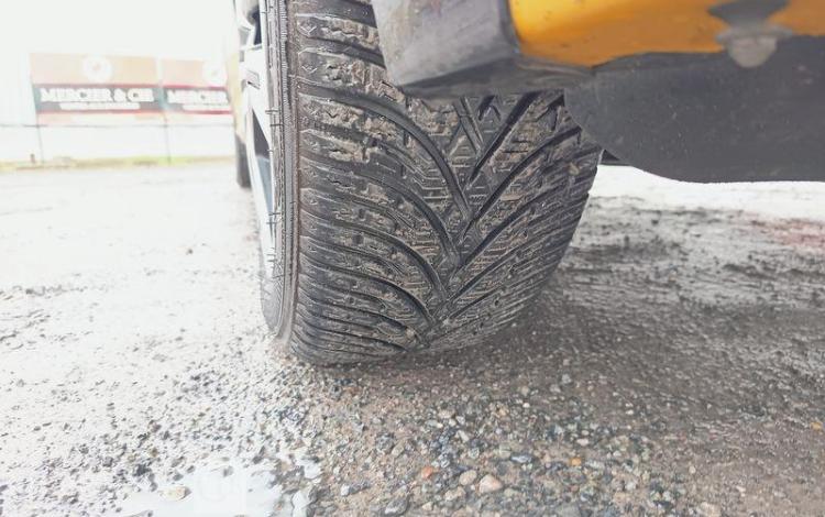 PEUGEOT e-208 135ch 50KWH ACTIVE JAUNE GL-705-KL