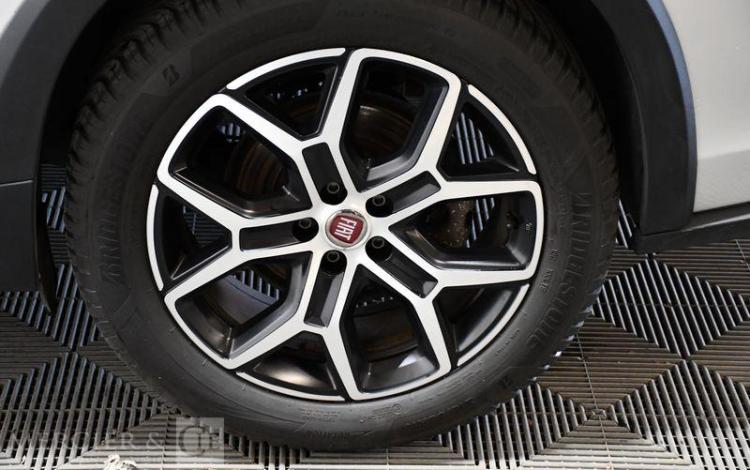FIAT TIPO CROSS SW 1,6 MJT 130CH S&S PLUS GRIS GL-891-WK