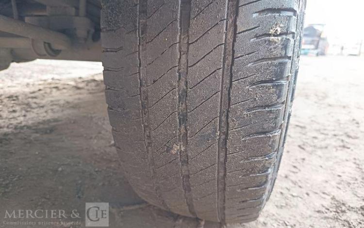 IVECO DAILY VI Fourgon Phase 3 35S18 3.0 D 16V Hi-Matic 175 cv Boîte auto BLANC GM-740-ZM