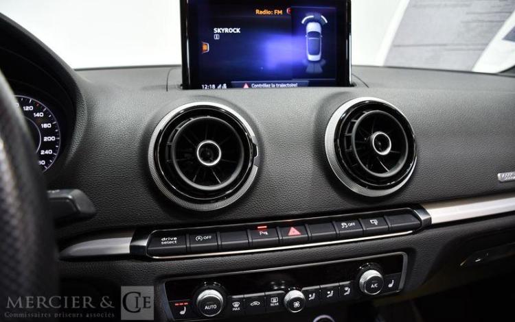 AUDI A3 CABRIOLET 1,4 COD TFSI 150CH SPORT S-TRONIC BVA BLANC GN-598-ZQ